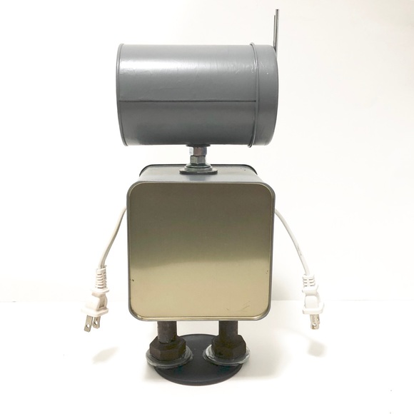 Found Objects Robot Sculpture - Picture 4 of 5